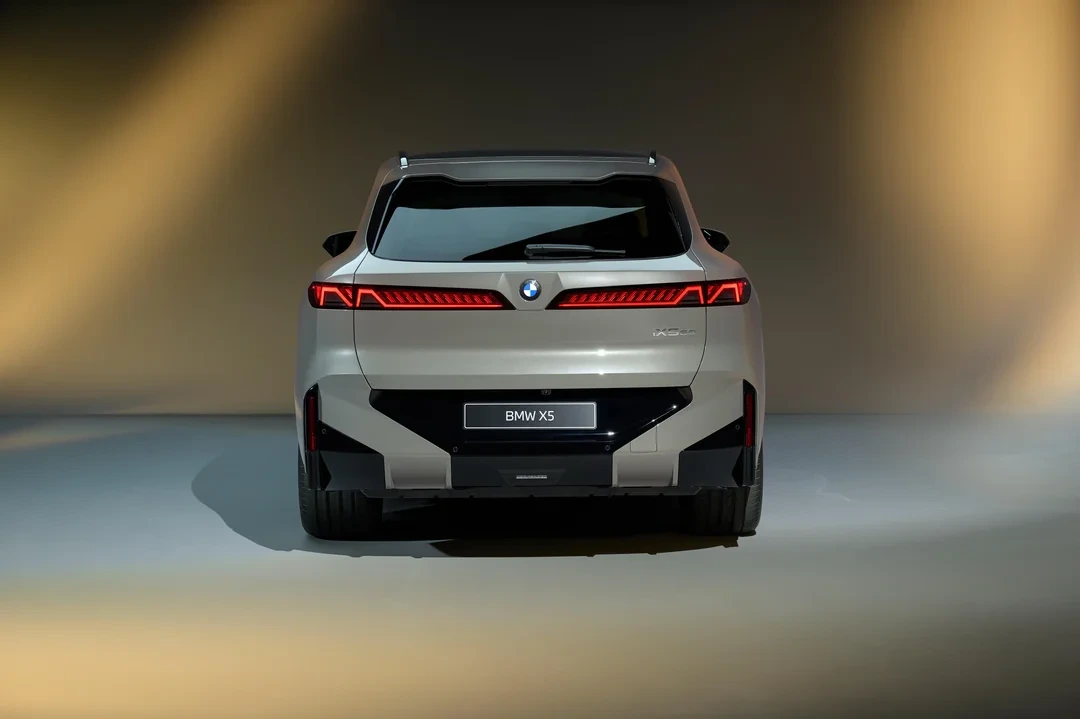 BMW X5 G65 rear shot