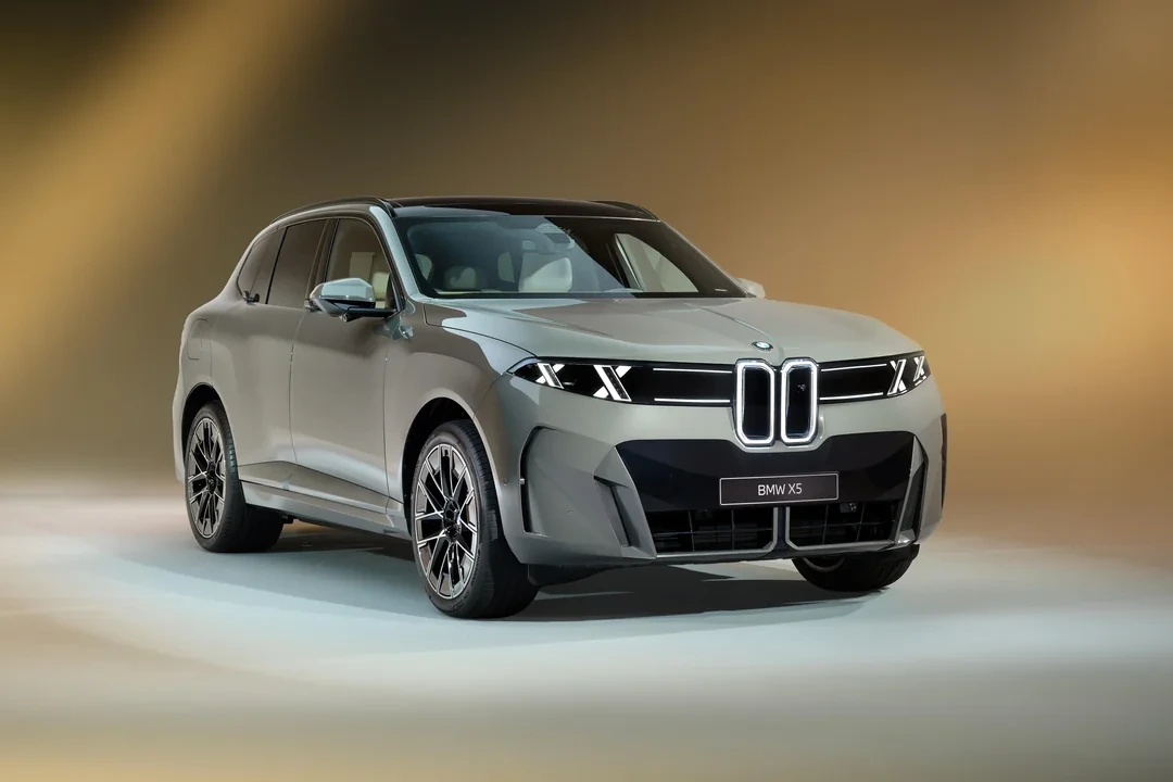 BMW X5 G65 front angle shot