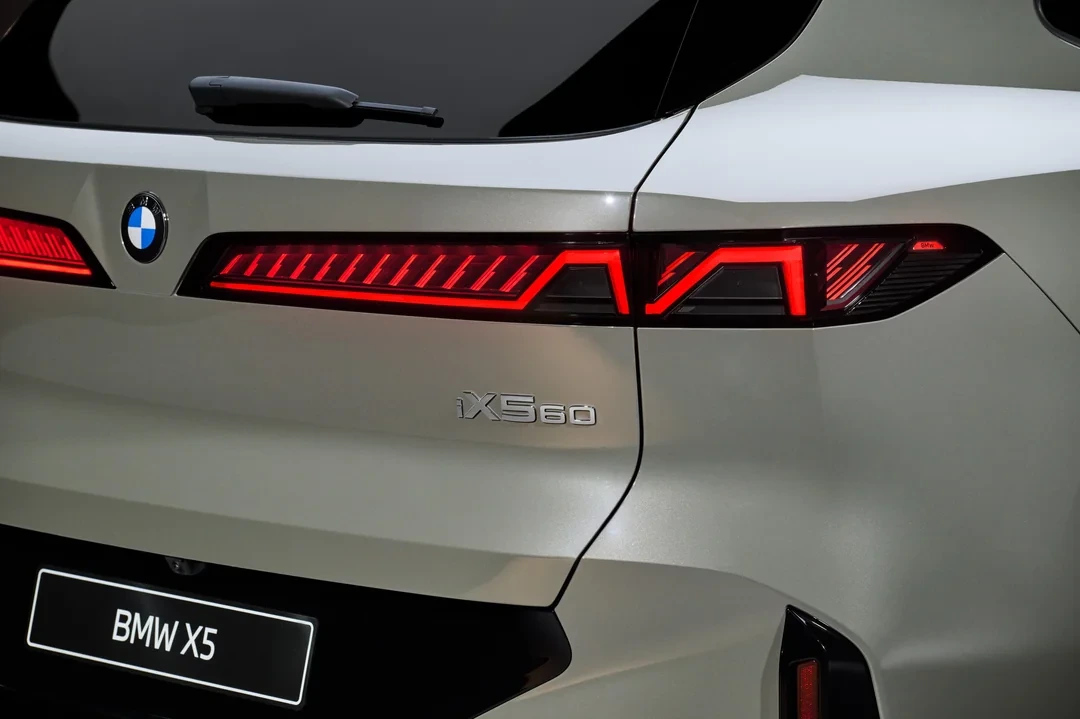 BMW X5 G65 taillight shot