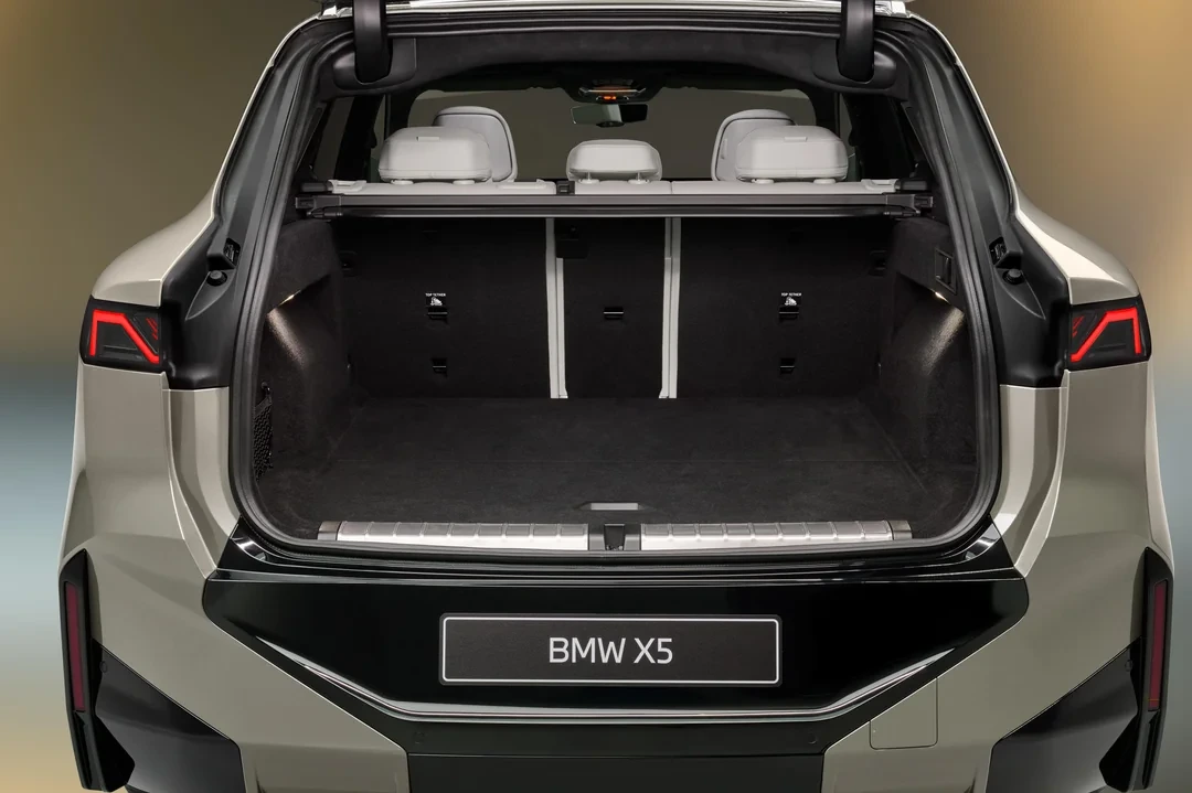 BMW X5 G65 rear storage