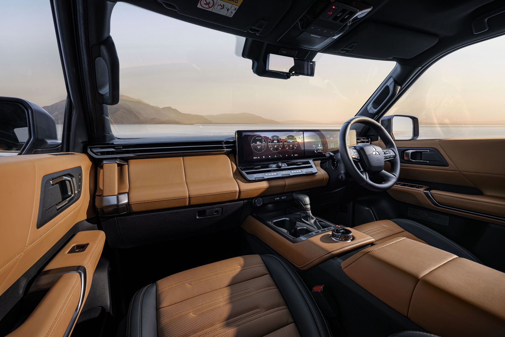 The New Mitsubishi Pajero Dashboard