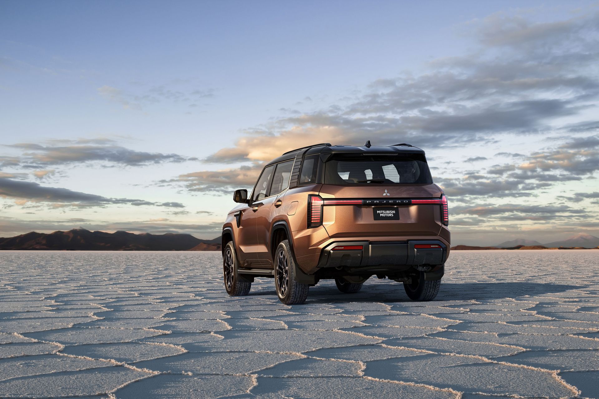 The New Mitsubishi Pajero Rear